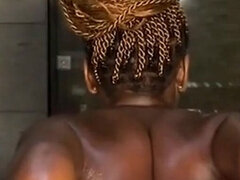 18 anos, Amador amadora, Bundão, Negroa, Masturbação, Baixinhoa, Solo chão, Adolescente