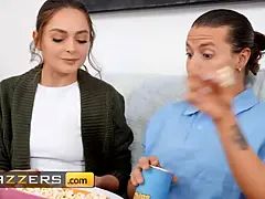 Brazzers - Sofi Ryan gives jay a hand job while his girlfriend is distracted then budge in the kitchen for a nice screw