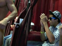 Enthousiasteling, Sperma shot, Homo, Groep, Feest, Openbaar, Realiteit, Bekijker