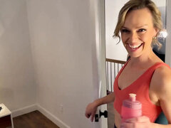 Éjaculation interne, Hd, Femme au foyer, Mère que j'aimerais baiser, Muscle, Jarretelles, Plan cul à trois, Nénés