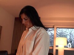Store bryster, Brunette, Sædskud, Håndjob, Lingerie, Mor jeg gerne vil kneppe, Pov, Brystknepning