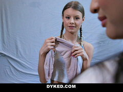 18 χρονον, Βρώμικο, Φιλί, Λεσβία, Αυνανισμός, Κιλωτάκια, Έφηβος