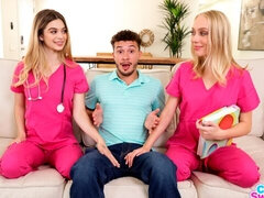 Stor stjärt, Stor kuk, Blondin, Avsugning, Doggystyle, Naturliga tuttar, Tonåring, Tuttar