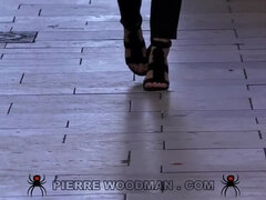 Anál, Brunetka, Hlboký orál, Zející, Skupina, Sprcha, Zrezanie, Kozičky