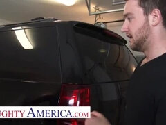 アメリカ人, ブロンド, 中出し, 毛深い, ハードコア, ヒール, 熟年, パイ刷り