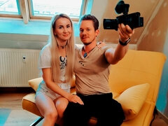 Pompino, Da dietro, Sega, Punto di vista pov, Rasata, Strippaggio, Ragazza, Tette