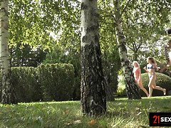 Stor rumpe, Store pupper, Blond, Dildoen, Lesbisk, Onani, Anus slikking, Gummi