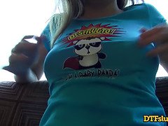 Grote mammen, Pijpbeurt, Bruinharig, Eerste keer, Brillen, Hardcore, Hd, Tiner anaal