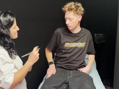 Pijpbeurt, Arts, Likken, Moeder die ik wil neuken, Orgasme, Kut duiken, Spuiten, Trio