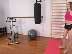 Cul, Pieds, Fétiche, Souple, Fétiche des pieds, Seins naturels, Piercing, Suçant