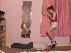 Shoe fetish head trampling with Meangirlsophie