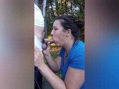 Enthousiasteling, Sperma in mond, Sperma shot, Buiten, Openbaar