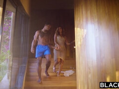 Boquete, Pau, Hardcore, Hd, Interracial, Lésbica