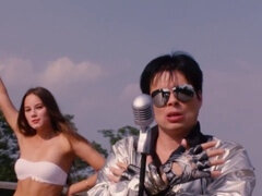 Бикини, Брюнетки, В машине, Поцелуи, Массаж, Тату, Втроем, Шлюха