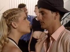 Gros seins, Blonde, Compilation, Mère que j'aimerais baiser, Rétro ancien