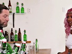 Analny, Duży kutas, Duże cycki, Czarny, Ciemna karnacja, Hardcore, Na wolnym powietrzu, Nastolatki