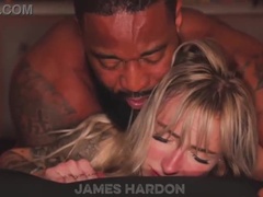 Cul, Beauté, Grosse bite, Gros seins, Noire, Sucer une bite, En levrette, Interracial