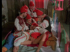 Μεγάλος πούτσος, Πίπα, Μελαχροινή, Χύσιμο, Όργιο, Ρετρό