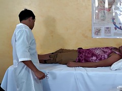 Πρωκτικό, Ασιάτης, Ζευγάρι, Γιατρός, Μαλακία με το δάχτυλο για γυναίκες, Ομοφυλόφιλος, Κοκκαλιάρης