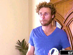 Asiáticoa, Banheiro, Boquete, Morena, Amordaçar, Beijar, Xoxota, Tatuagem