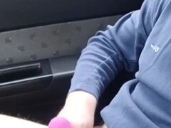 Lanatuls - first time magic wand testing in the car