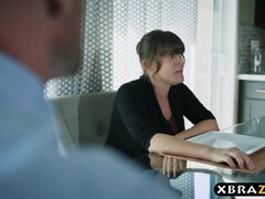 Rumpe, Barmfager, Klassisk, Søt, Dype svelg, Pikk, Naturlig, Pupper