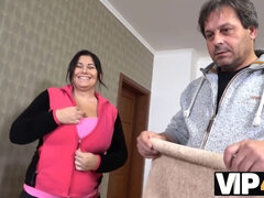 Chubby babe trades her body for a stranger's hard cock in POV reality video