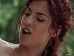 Kysse, Hushjælper, Udendørs, Fisse, Røvhåret, Barberet, Mager, Bryster