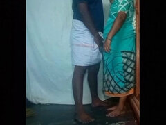 Desi Girlfriend Fucking in Village Home