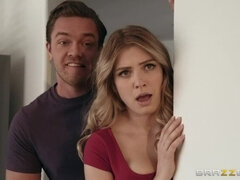 69, Blondýna, Podvádění, Pár, Na obličej, Pička, Tetování, Vlak