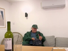 Μεγάλος πούτσος, Πίπα, Πούτσος, Παππούς, Μαλακία, Γλείψιμο, Μουνί, Τατουάζ