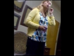 Amatoriale, Pompino, Schizzo di sborra, Mamma che vorrei scoparmi, Tette naturali, Ufficio, Doccia, Troia