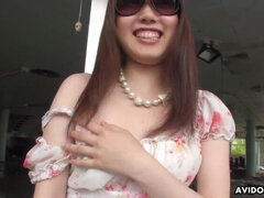 Asiatique, Brunette brune, Poilue, Japonaise, Seins naturels, De plein air, Chatte, Nénés