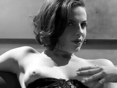 Anál, Veľký zadok, Blondína, Lesbické, Masturbácia, Švédska rojka, Hračky