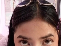 Amaterji, Fafanje, Rjavolaska, Dildo, Laktacije, Latinka, Solo