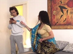 Slikke rumpe, Kukk suging, Brunette, Brutal, Inder, Milf, Mamma, Røff