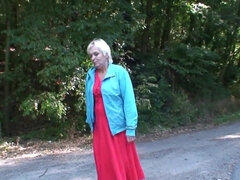 Blond, Bestemor, Hårete, Hardcore, Hd, Milf, Offentlig, Realitet