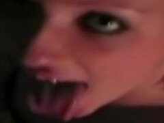 She Doesn't Suck Her Boyfriend's Cock