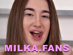 Enthousiasteling, Lieveling, Grote lul, Pijpbeurt, Sperma shot, Grappig, Handbeurt, Tiener