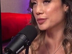 Belleza, Culo grande, Morena, Despelote, Latina, Madres para coger, Tatuaje, Tetas