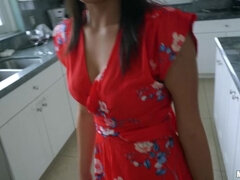 Amatööri, Suihinotto, Käsihoito, Luonnolliset tissit, Pienikokoinen, Pillu, Lyhyt tukka, Tatuointi