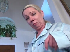 Butterface step aunt is going to masturbate for you