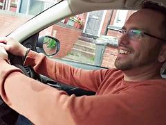 Tekintélyes didik, Szőke, Hd, Érett feleség, Mellbimbók, Tetkó, Hármas, Begyek