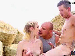 バイセクシャル, フェラチオ, イく瞬間, グループ, 手コキする, オナニー, オージー, 三人