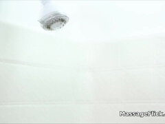 Kopalnica, Velik kurac, Kurac, Temnopolti, Hardcore, Medrasni seks, Masaža, Tuširanje