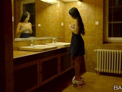 Culo, Bagno, Europea, Cucina, Lesbica, Leccata, Figa, Tette