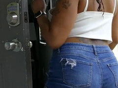 Leie, Schönheit, Grosser arsch