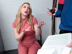 Cul, Blonde, Sucer une bite, En levrette, Branlette thaïlandaise, Dénudage, Adolescente, Nénés