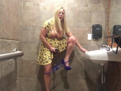 Amatorka, Duże cycki, Blondynka, Hd, Mama, Publiczny, Cipka, Solo