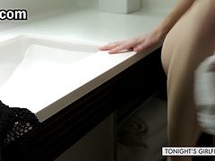 Grote kont, Blond, Pijpbeurt, Sperma shot, Hd, Schreeuwen, Tieten likken